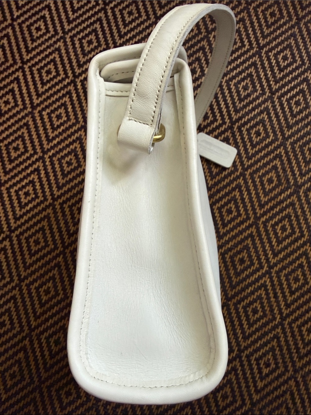 Vintage Coach Geometric bag 9043 white (cream) with brass - Picture 7 of 16
